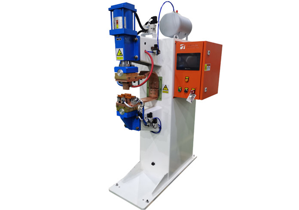 新能源汽车电池模组捆带点焊机定制项目介绍 新能源汽车电池模组捆带点焊机定制项目介绍